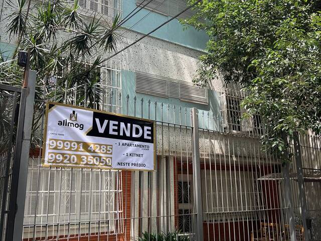 #A-02 - Apartamento para Venda em Porto Alegre - RS - 1