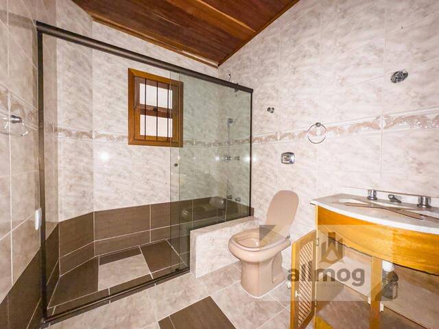 Casa para Venda em Porto Alegre - 4