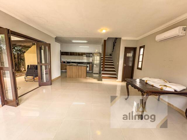 Casa para Venda em Porto Alegre - 4