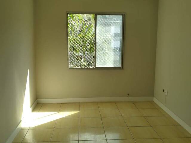 #30 - Apartamento para Venda em Porto Alegre - RS - 3
