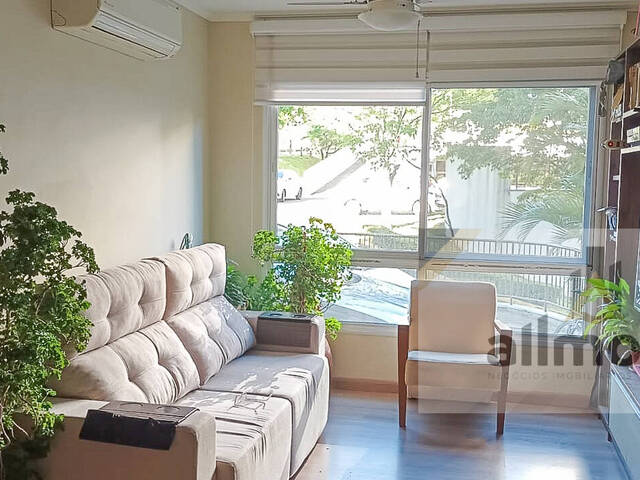#33 - Apartamento para Venda em Porto Alegre - RS