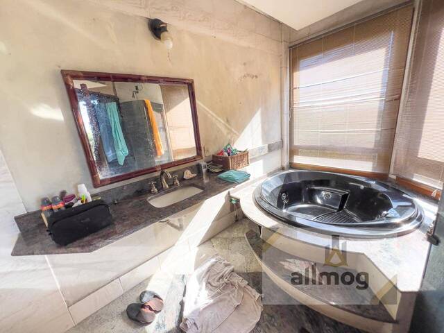 Casa para Venda em Porto Alegre - 4